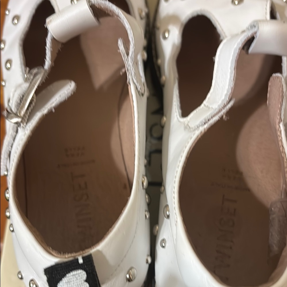 Twin-Set White Dress Shoes Elegant Design - Picture 6 of 11